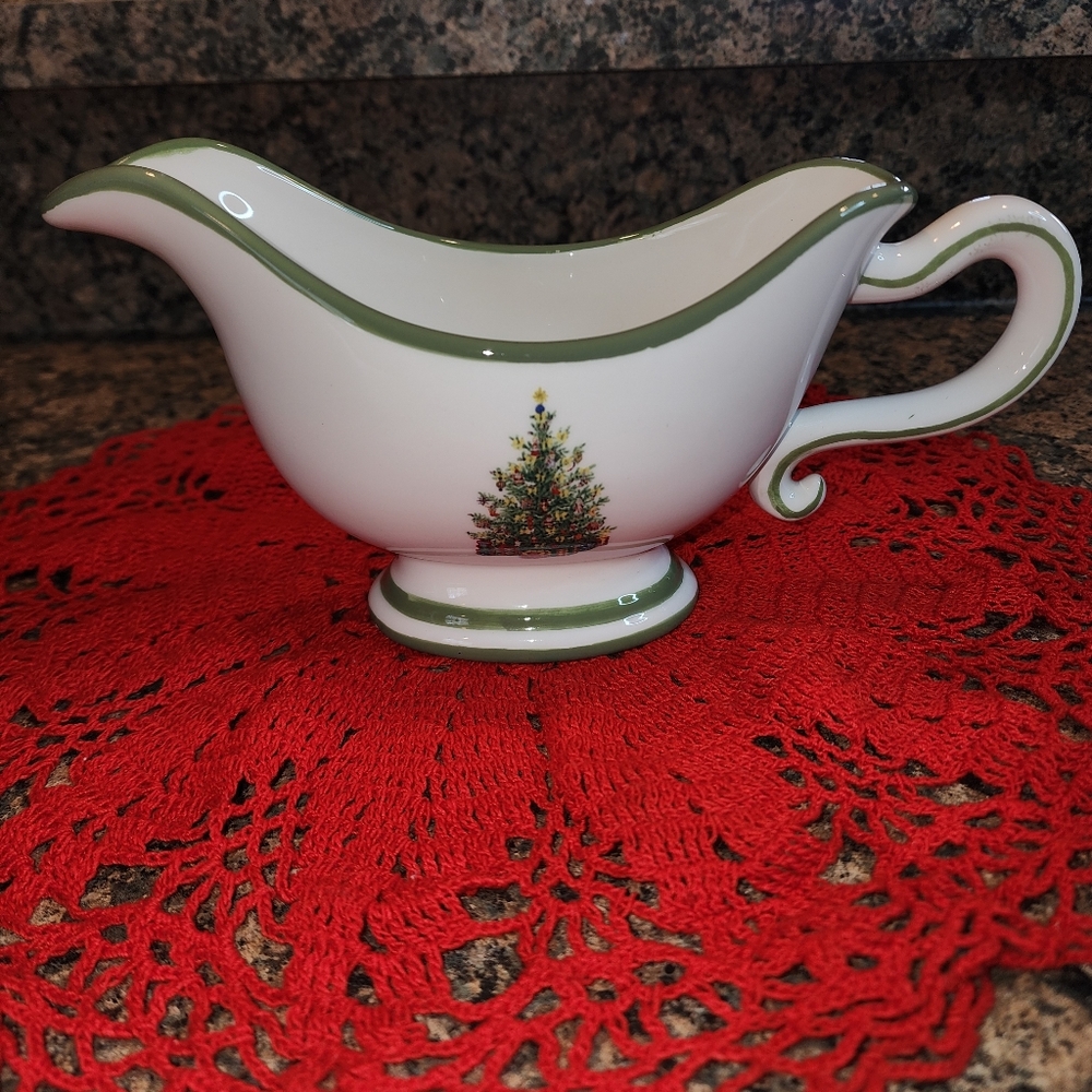 Christopher Radko Traditions Holiday Celebrations Gravy Boat